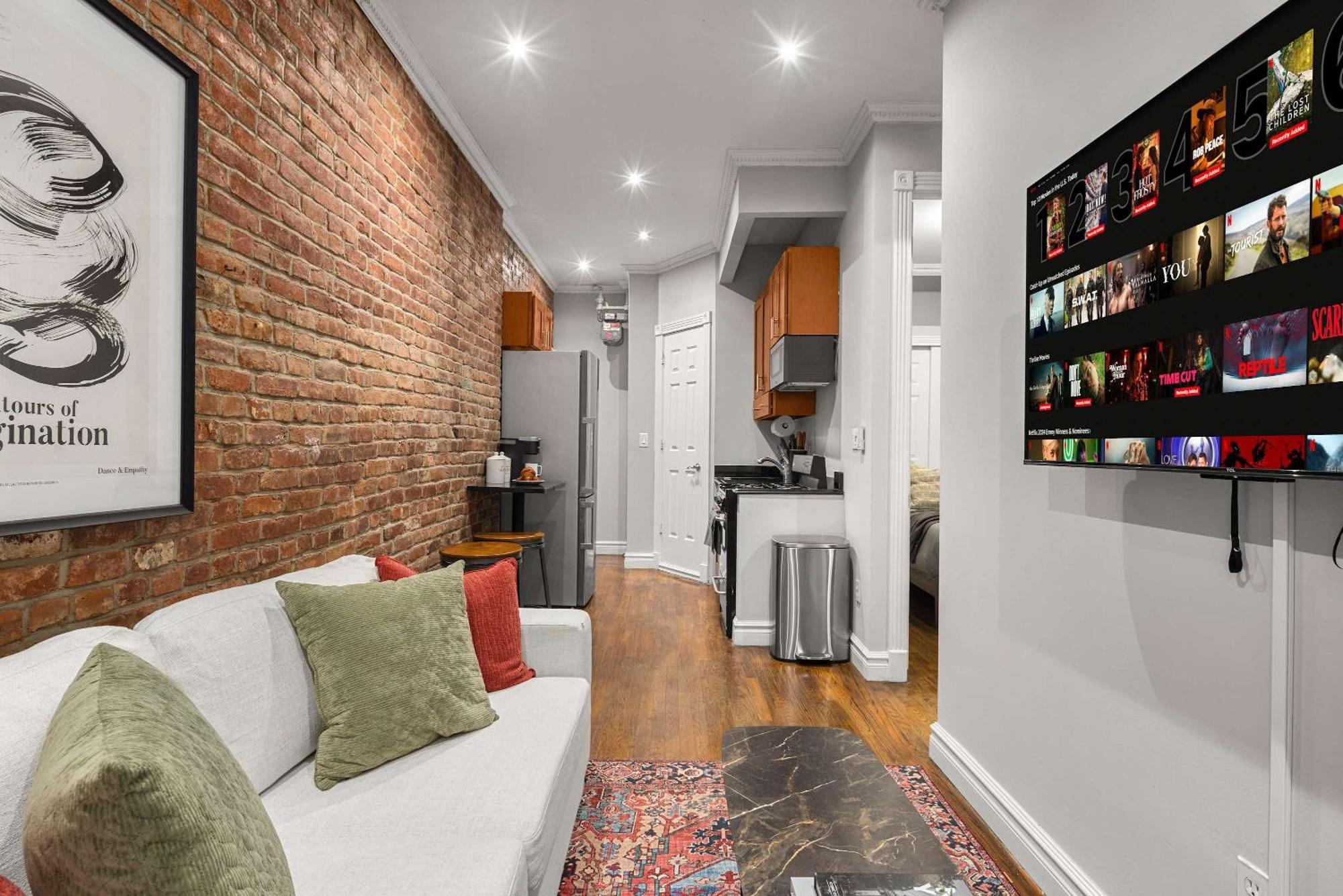 Apartment Eclectic Manhattan In Trendy Nolita